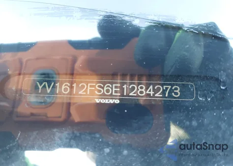 2014 Volvo S60 T5 z USA, uszkodzony, nr VIN YV1612FS6E1284273